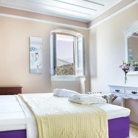 Iconic - Rosa 别墅