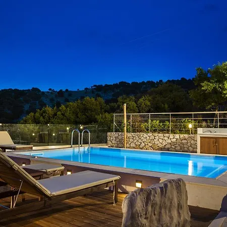 Iconic - Rosa 别墅